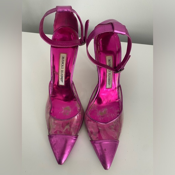 MANOLO BLAHNIK CAP TOE METALLIC AND PVC PUMP - Picture 3 of 7